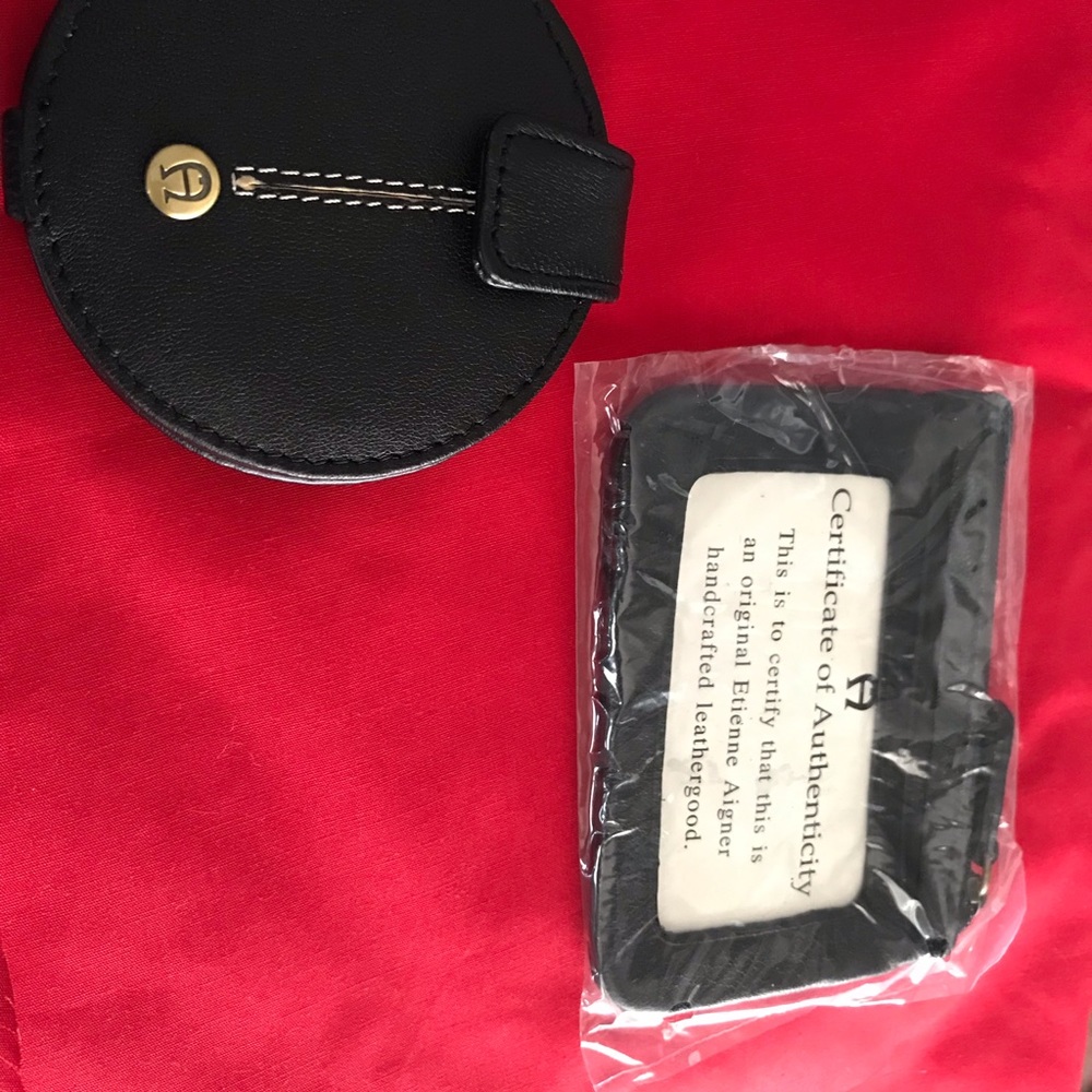 Compact mirror and changer purse Id holder